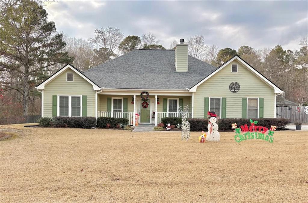 770 Hunters Ln., Loganville, GA 30052