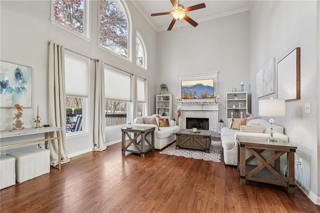 4785 Scotney Ct., Suwanee, GA 30024