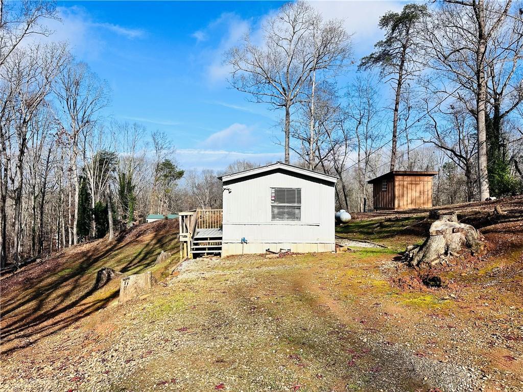6134 Grant Ford Rd., Gainesville, GA 30506