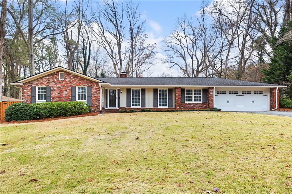 2017 Pine Hill Cir., Kennesaw, GA 30144