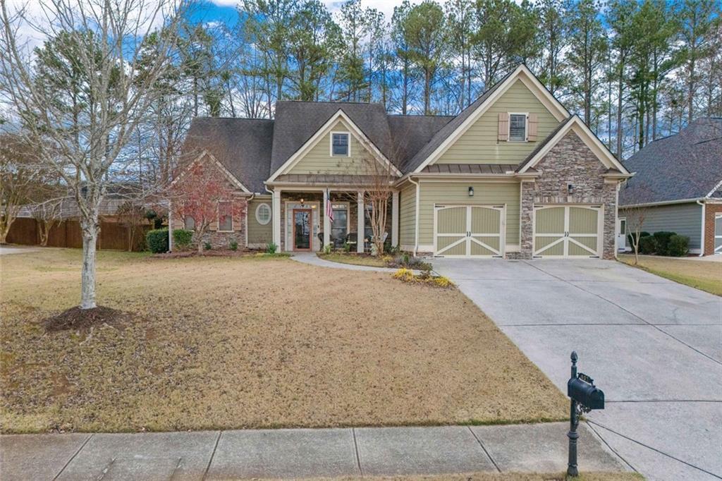 607 Willow Pointe Dr., Dallas, GA 30157