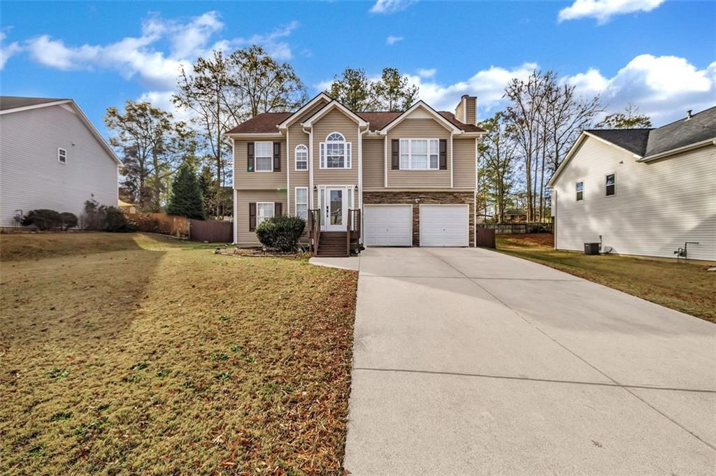 8448 Brook Lake Ln., Douglasville, GA 30134