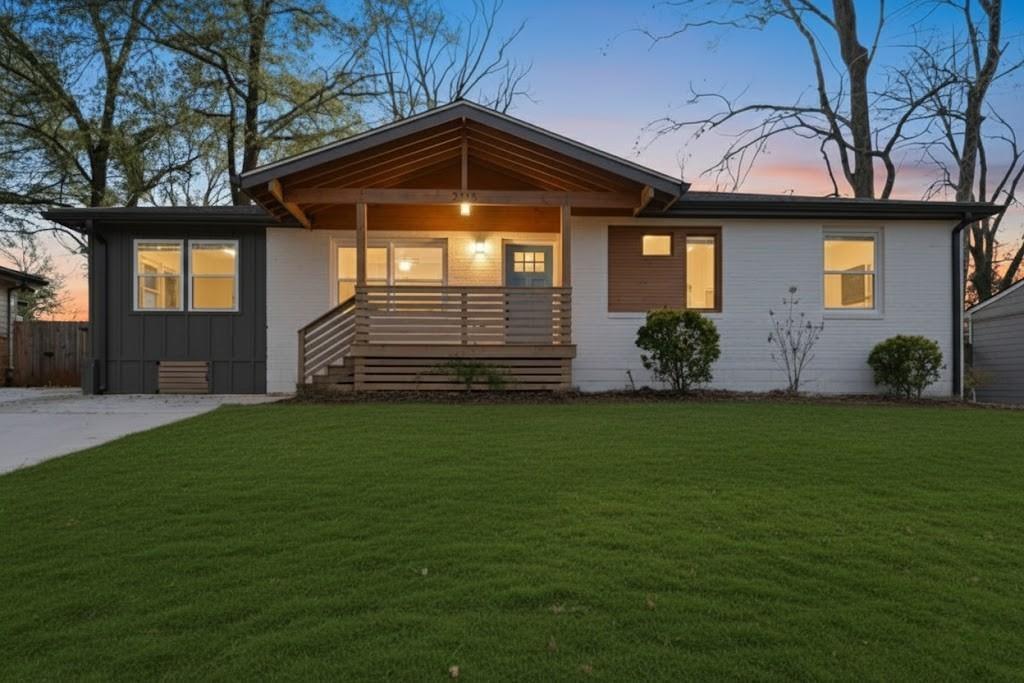 3235 Bluebird Ln., Decatur, GA 30032