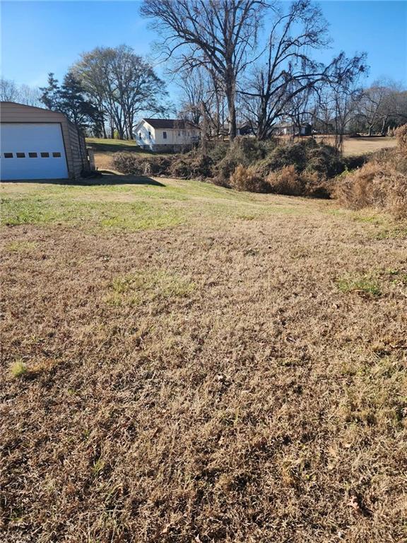 4522 Allen St., Oakwood, GA 30566