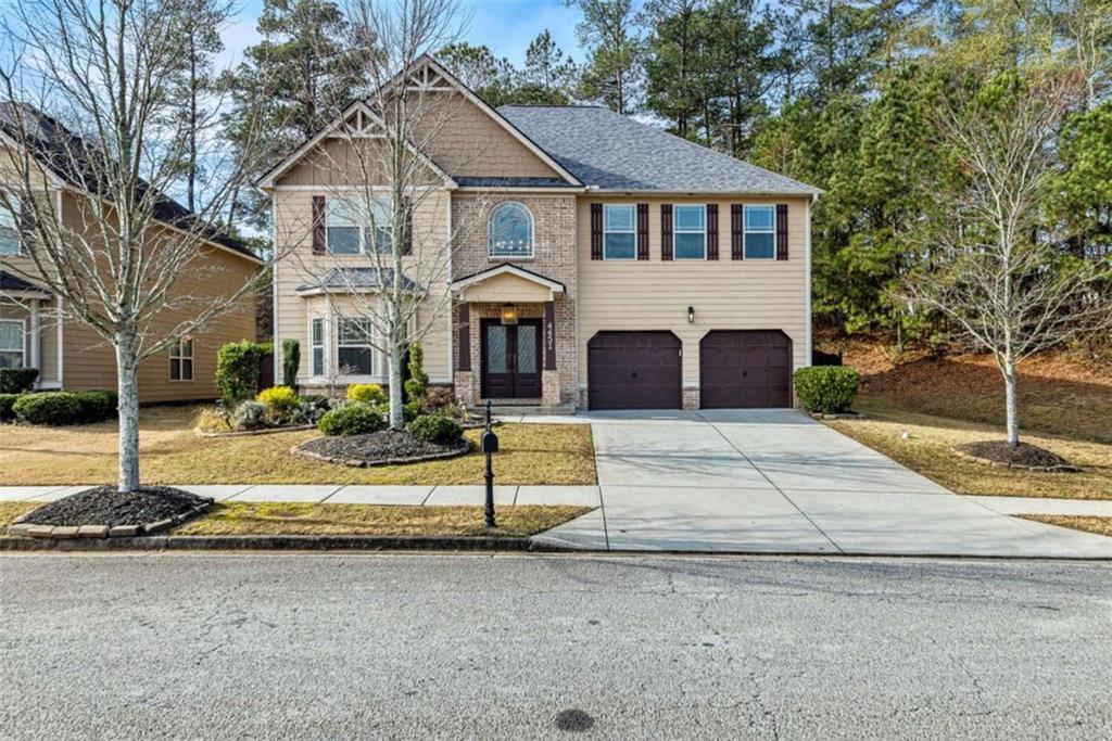 4451 Ivy View Ct., Loganville, GA 30052