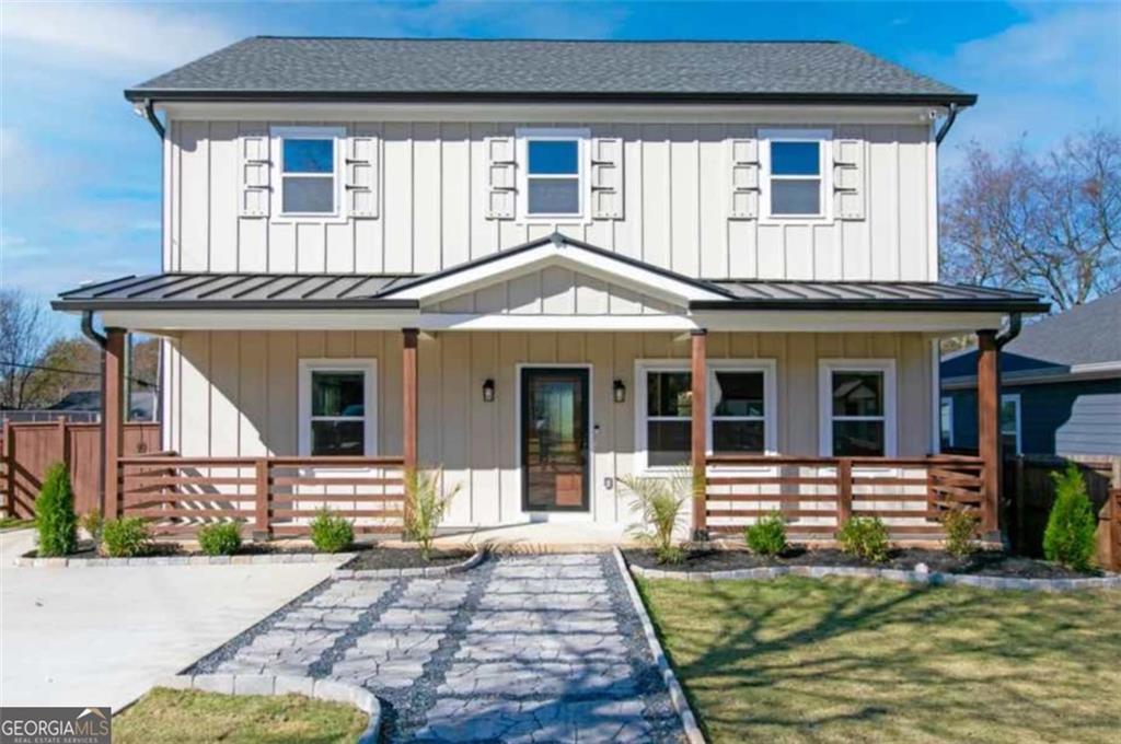 1133 Oak Knoll Ter., Atlanta, GA 30315