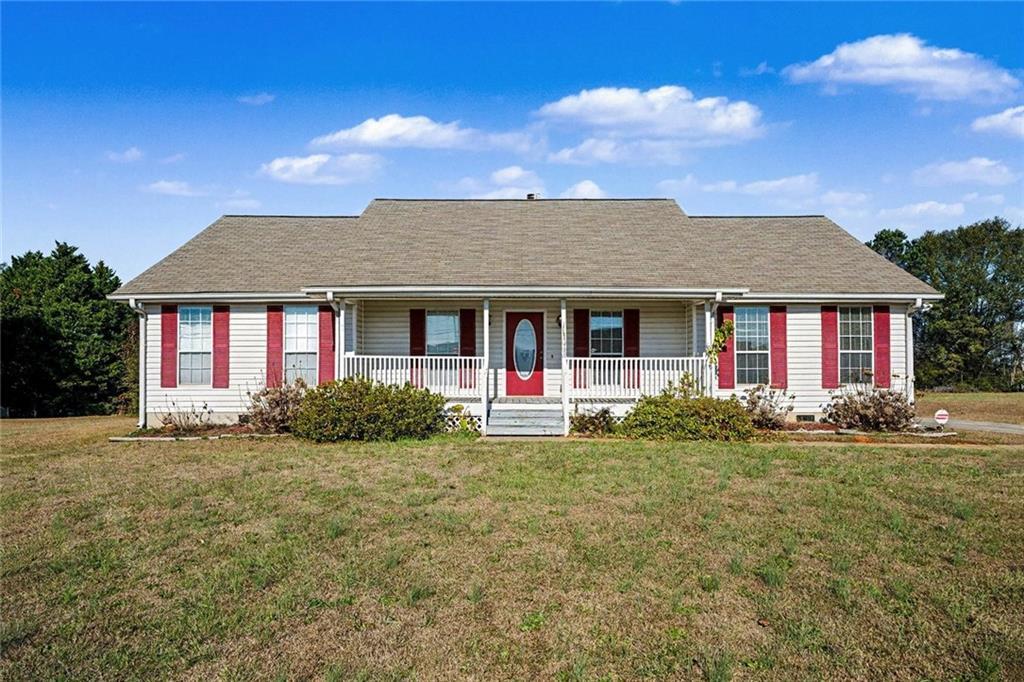 1684 Lovejoy Rd., Hampton, GA 30228