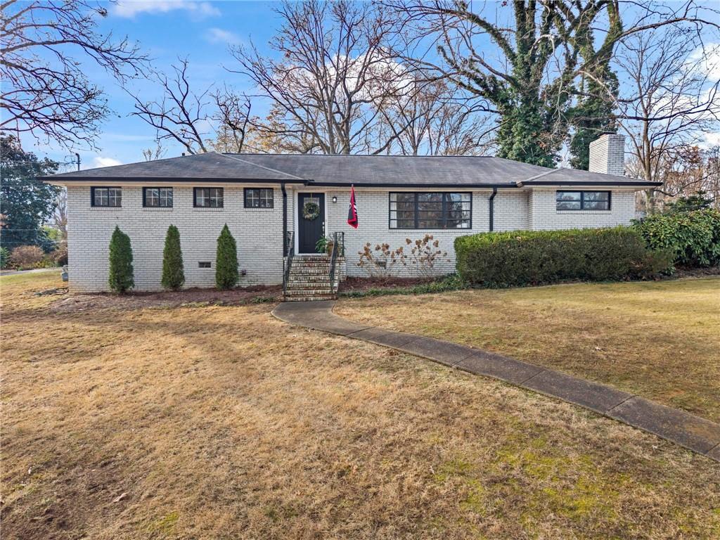 213 Indian Tr., Marietta, GA 30068