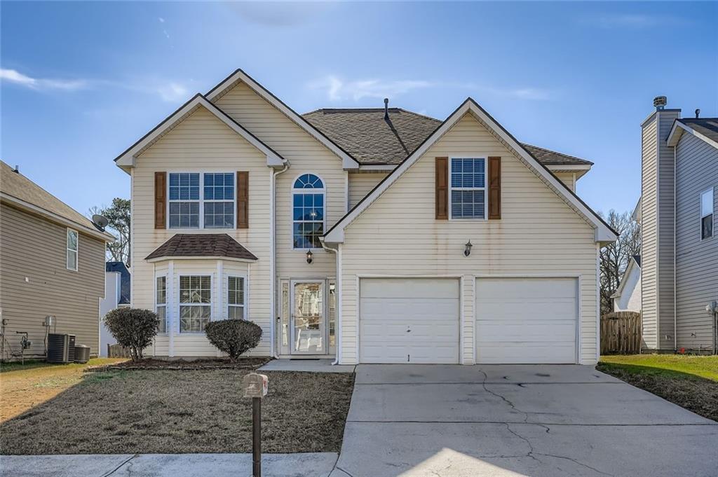 6068 Trotters Cir., Fairburn, GA 30213