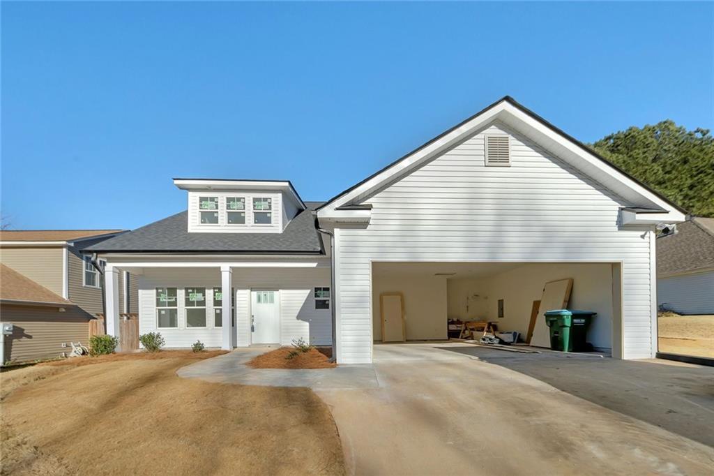 312 Hillcrest Ln., Canton, GA 30115