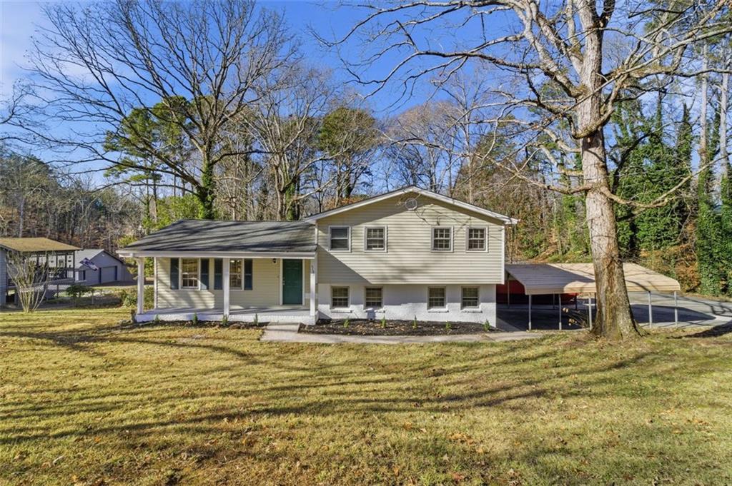 5753 Oak Grove Dr., Acworth, GA 30102