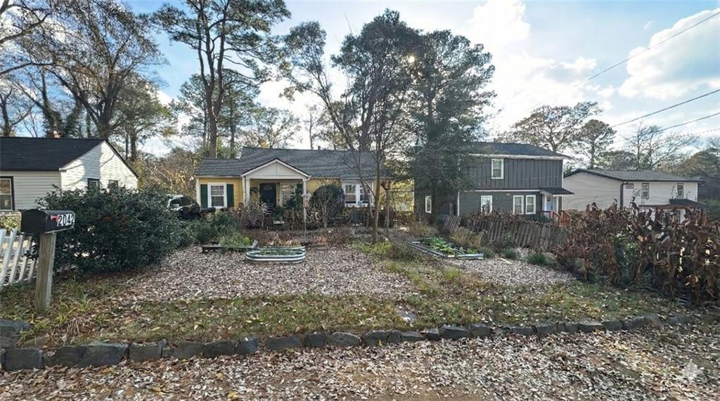 2042 Arlington Cir., Atlanta, GA 30318