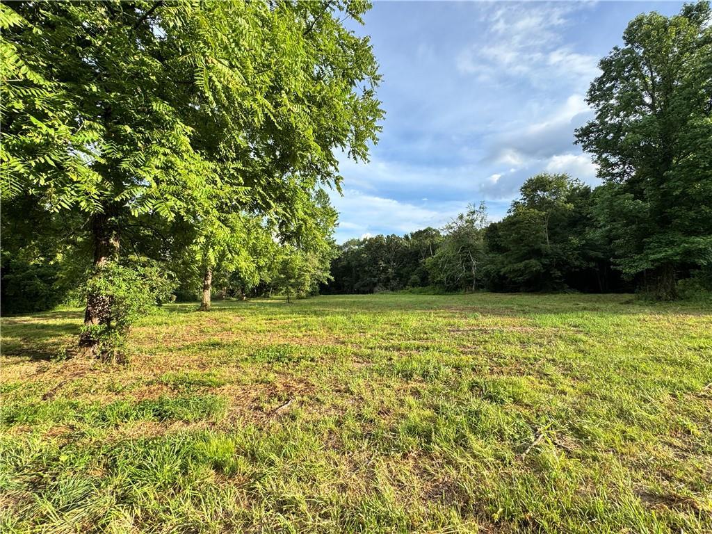 Roland Hayes Pkwy., Calhoun, GA 30701