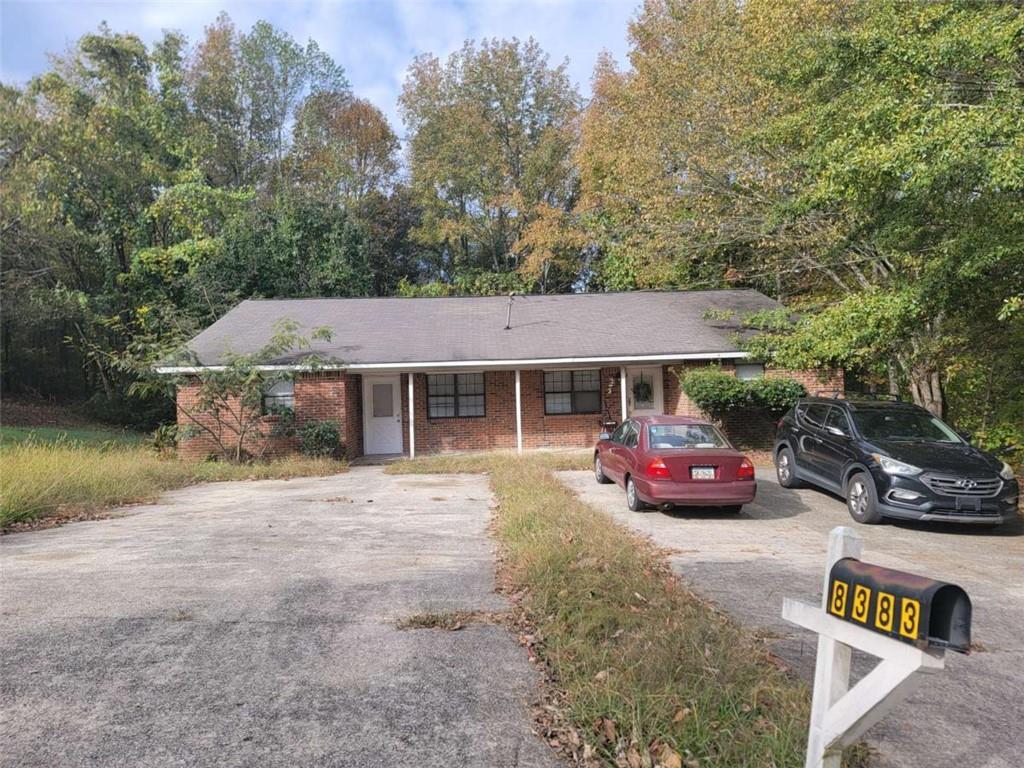 8381 Warren Dr., Douglasville, GA 30134