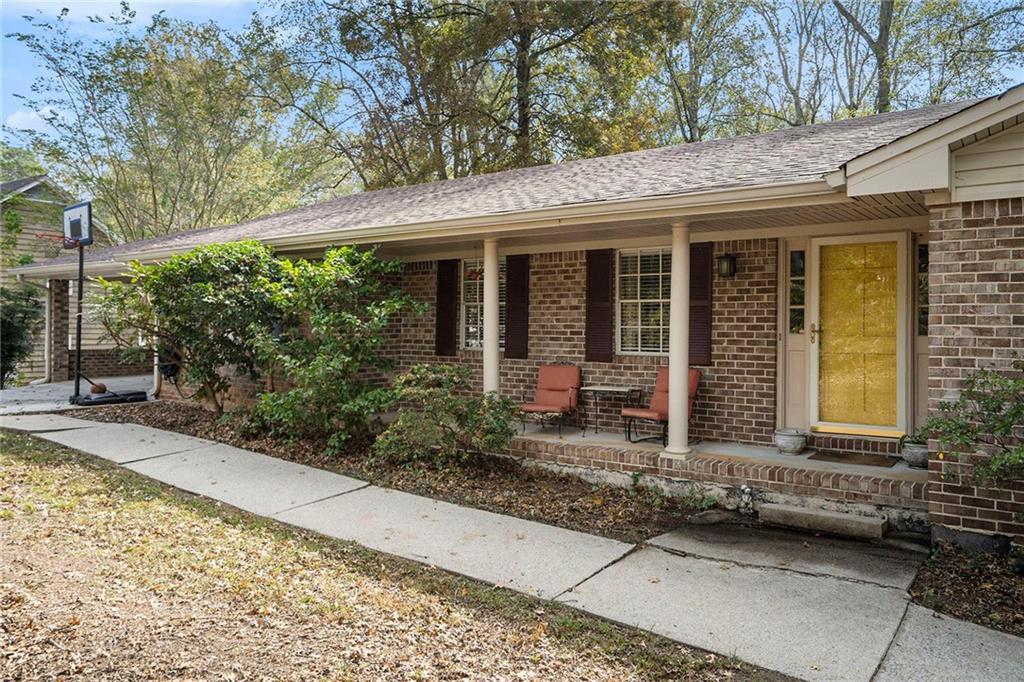 22 Vanessa Dr., Smyrna, GA 30082