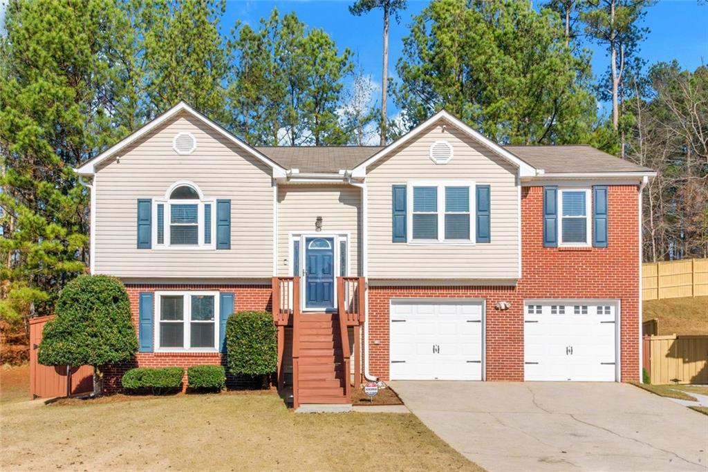731 Bridgewood Ct., Lithonia, GA 30058