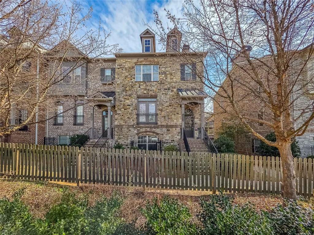 2632 Vintage Dr. #9, Alpharetta, GA 30009