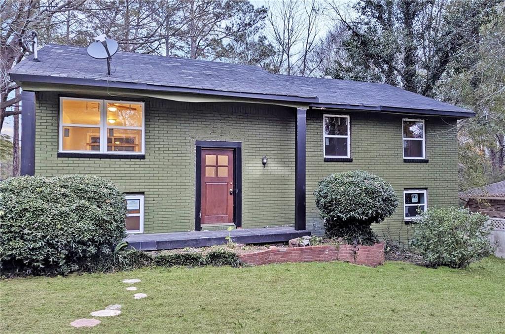 8154 Tudor Dr., Jonesboro, GA 30238