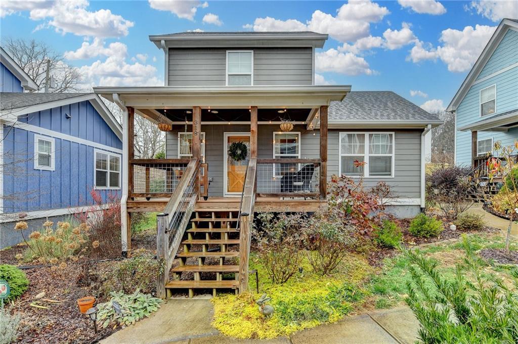 318 Cottage Ct., Ball Ground, GA 30107