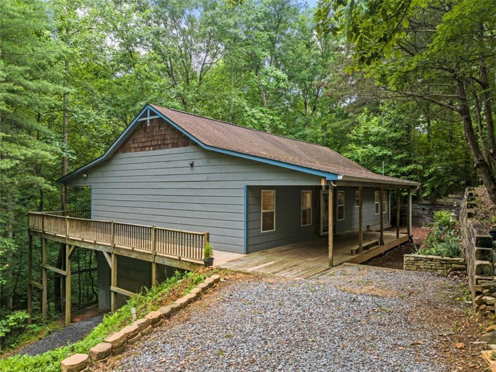 65 Dogwood Ln., Ellijay, GA 30540