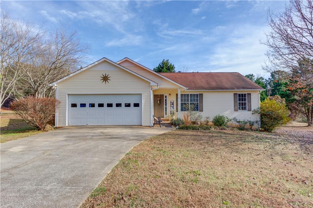 156 Alicia Dr., Winder, GA 30680