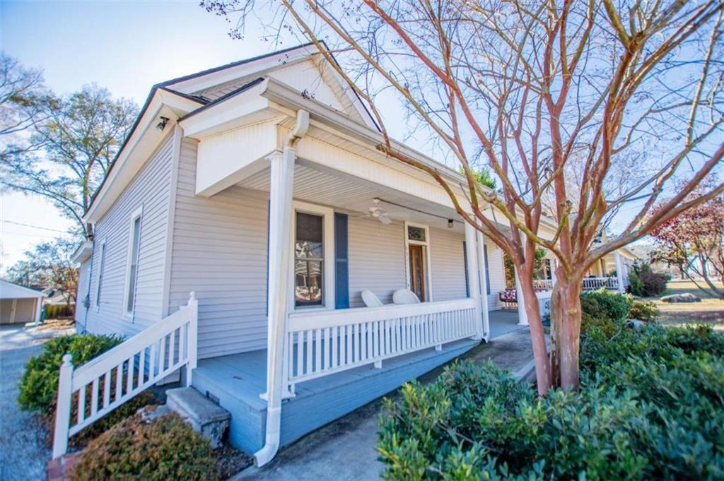 501 Cedar St., Carrollton, GA 30117