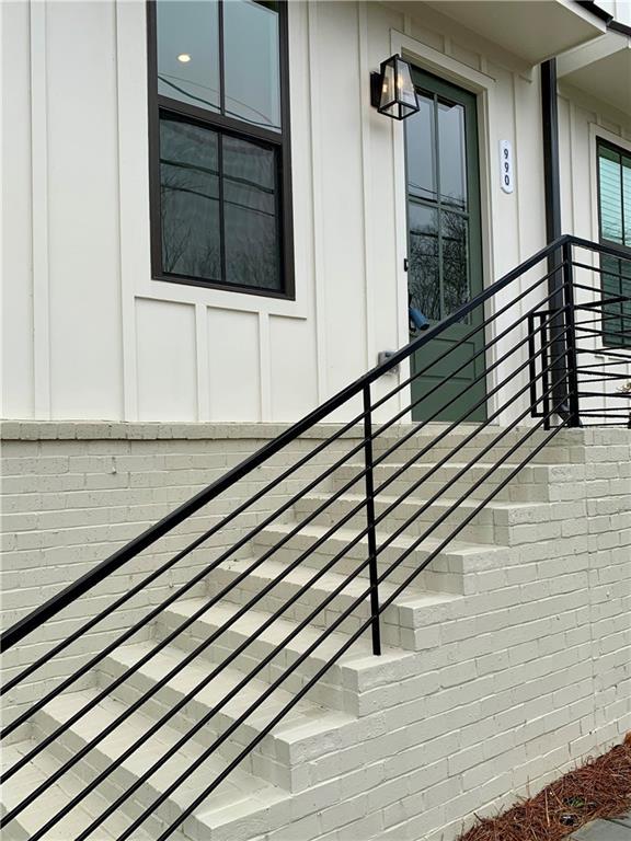 990 Viney Way, Atlanta, GA 30318