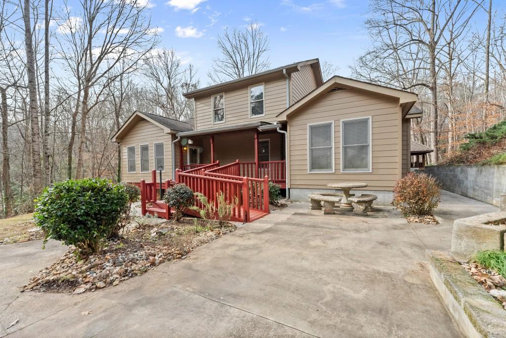 261 Ridgeway Rd., Dahlonega, GA 30533