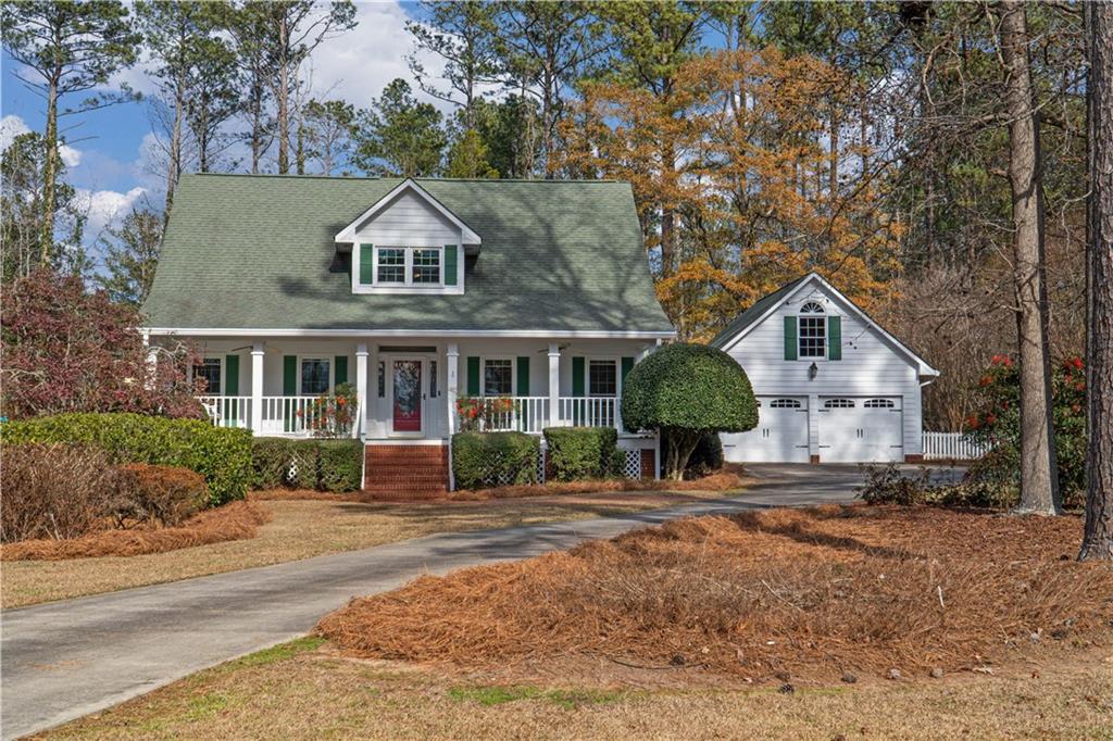 1105 Wedgewood Dr., Fayetteville, GA 30214