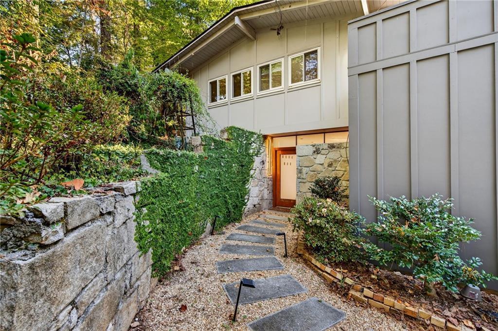 3813 Watkins Pl., Brookhaven, GA 30319