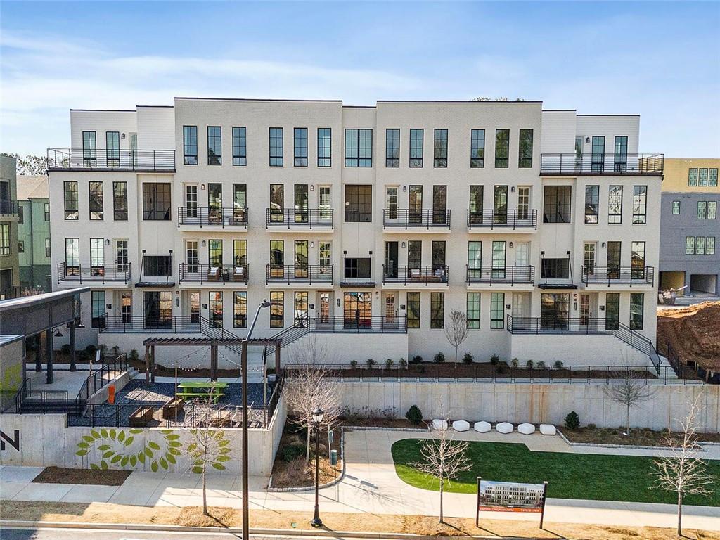 990 Bibbs Circle Nw #34, Atlanta, GA 30318