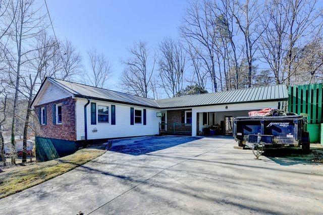 3527 Lakeview Dr., Gainesville, GA 30501