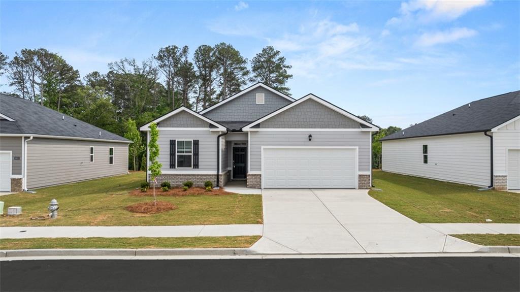 8601 Secretariat Dr., Lithonia, GA 30058