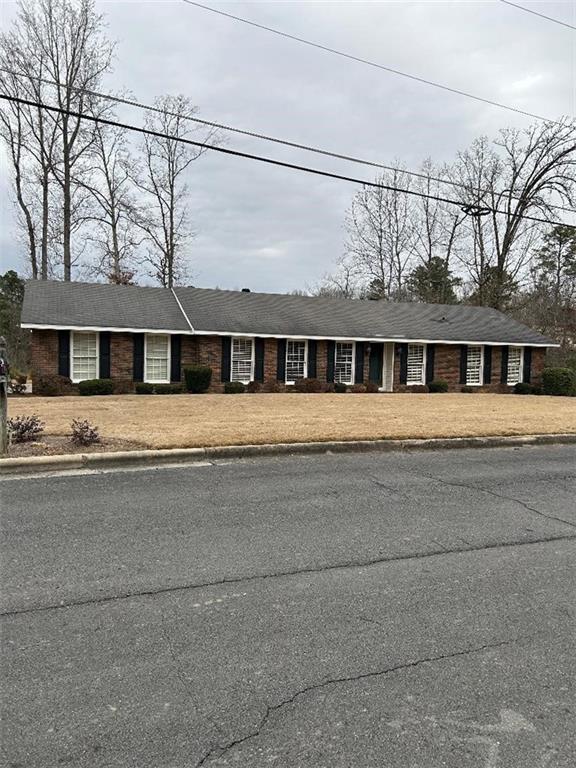 112 Thornwood Dr., Rome, GA 30165