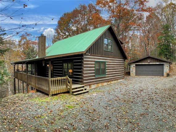 New Homes with Master Bedrooms on the 1st Floor That Attend Fannin County Middle School: December 20th to December 26th