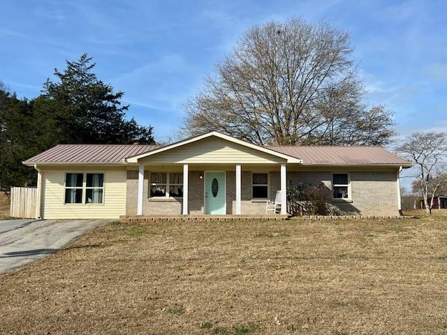 108 May St., Adairsville, GA 30103