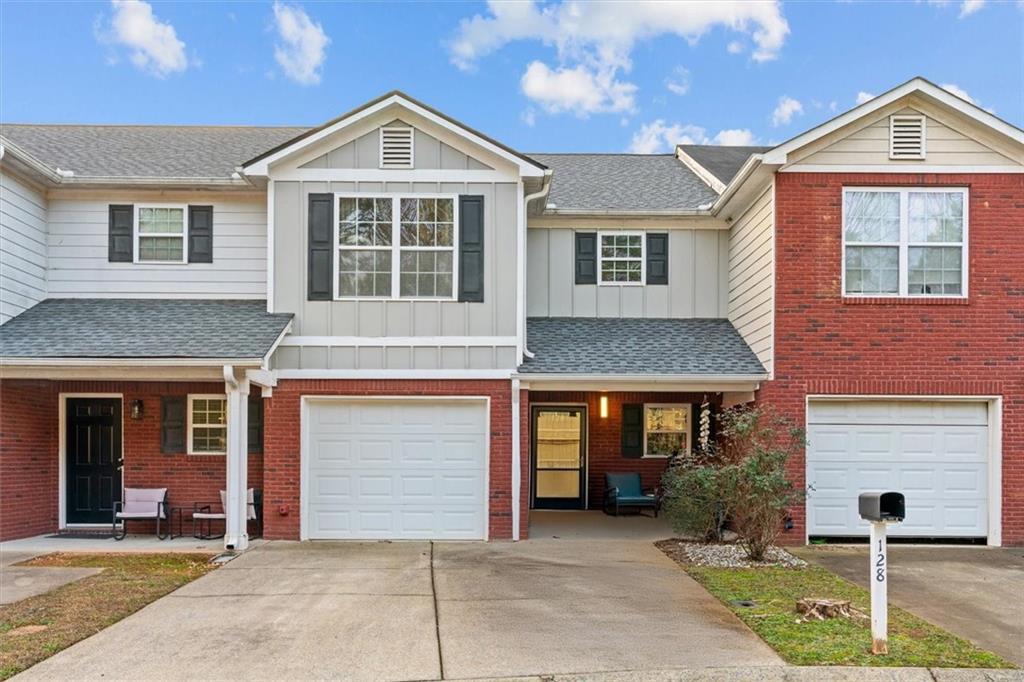 128 Avalon Dr., Calhoun, GA 30701