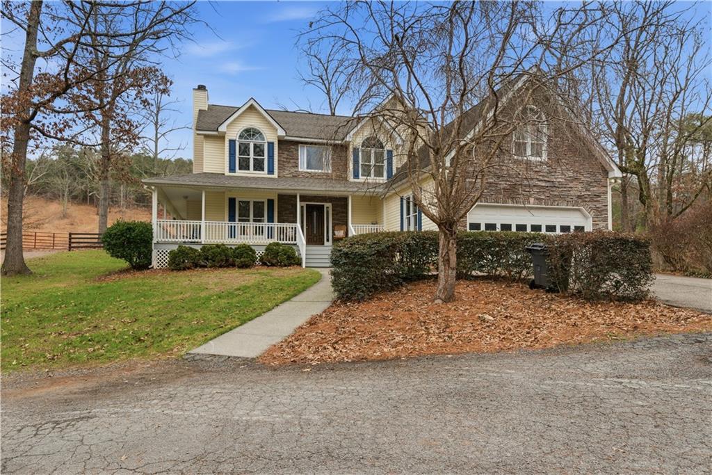 680 E Valley Rd., Rydal, GA 30171