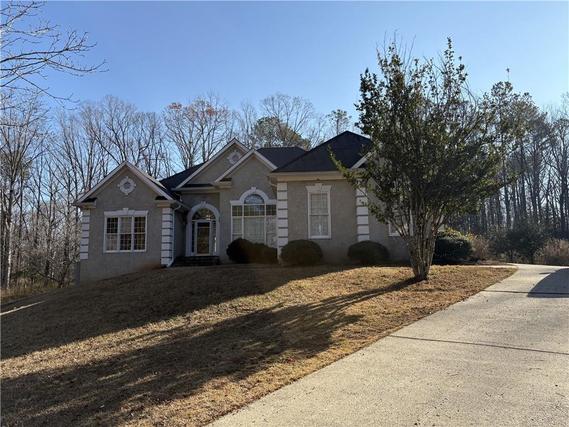 New Homes with Master Bedrooms on the 1st Floor That Attend Bennett's Mill Middle School: December 20th to December 26th