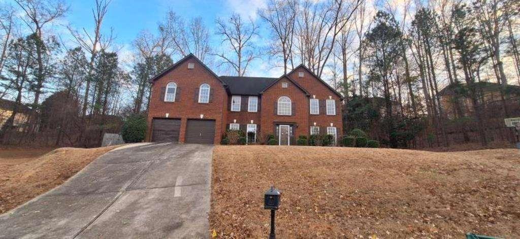 587 Wynmeadow Ct., Stone Mountain, GA 30087
