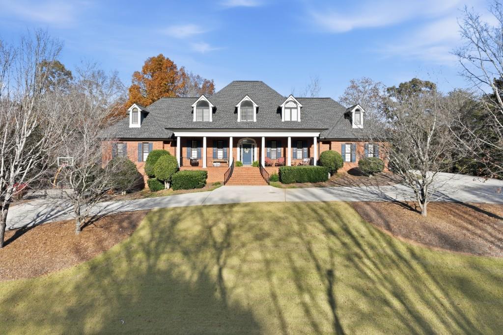 2650 Waters Edge Dr., Gainesville, GA 30504