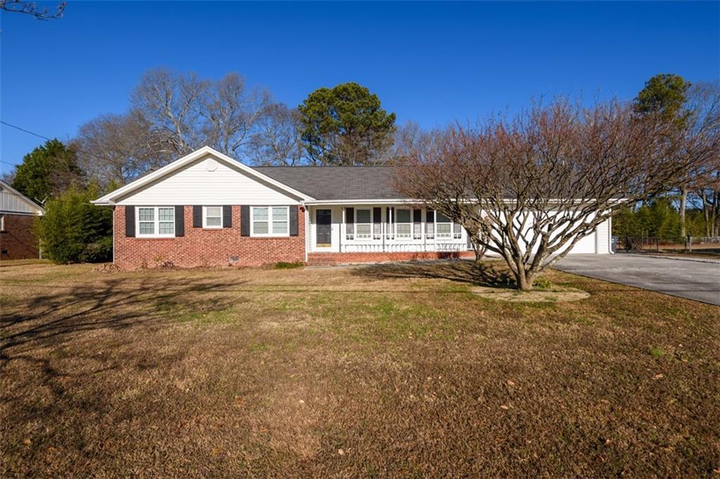 2607 Abilene Tr., Snellville, GA 30078