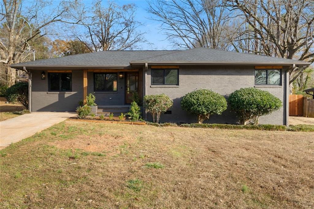 2996 Corral Dr., Atlanta, GA 30316