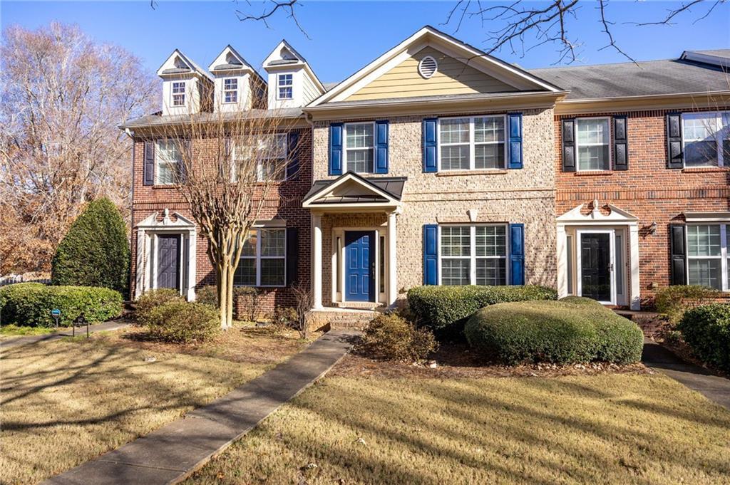 649 Pecan Knoll Dr., Marietta, GA 30008