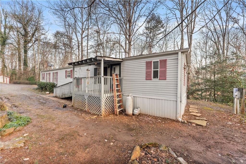 62 Dogwood Tr., Dahlonega, GA 30533