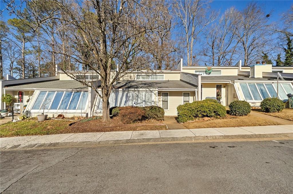 224 Goshen Ln., Woodstock, GA 30188