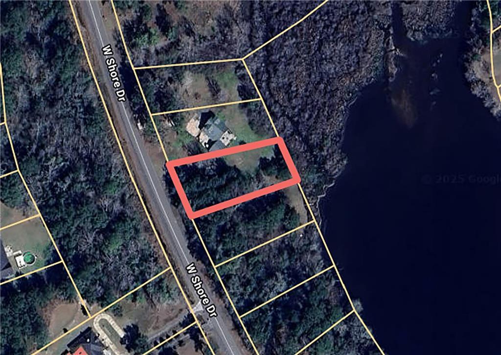 163 W Shore Dr., Ochlocknee, GA 31773