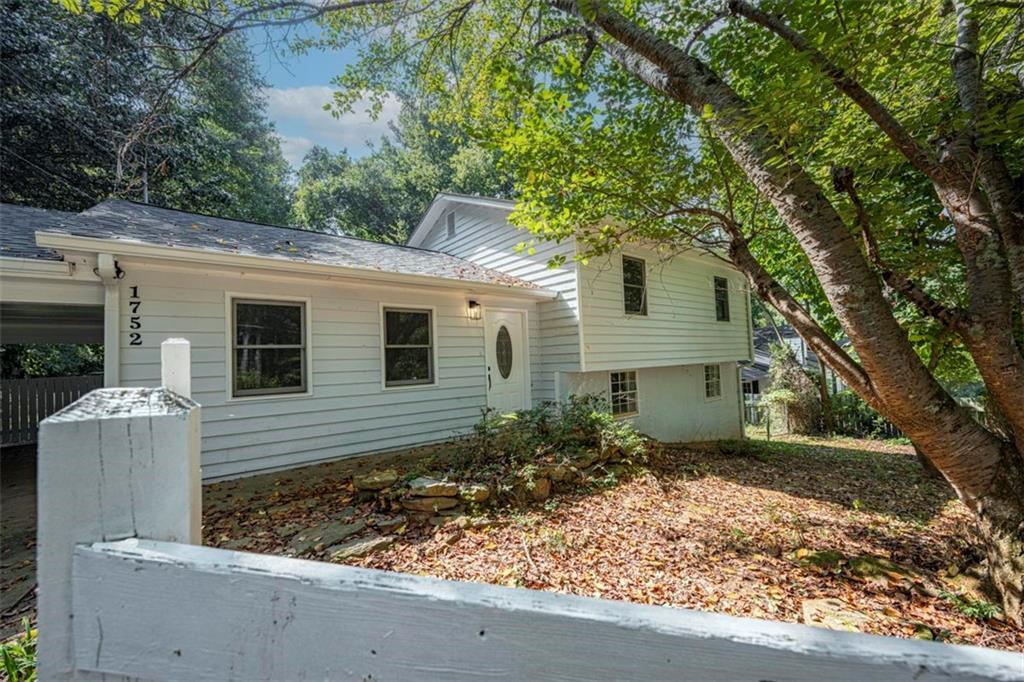 1752 Mitzi Ct., Duluth, GA 30097