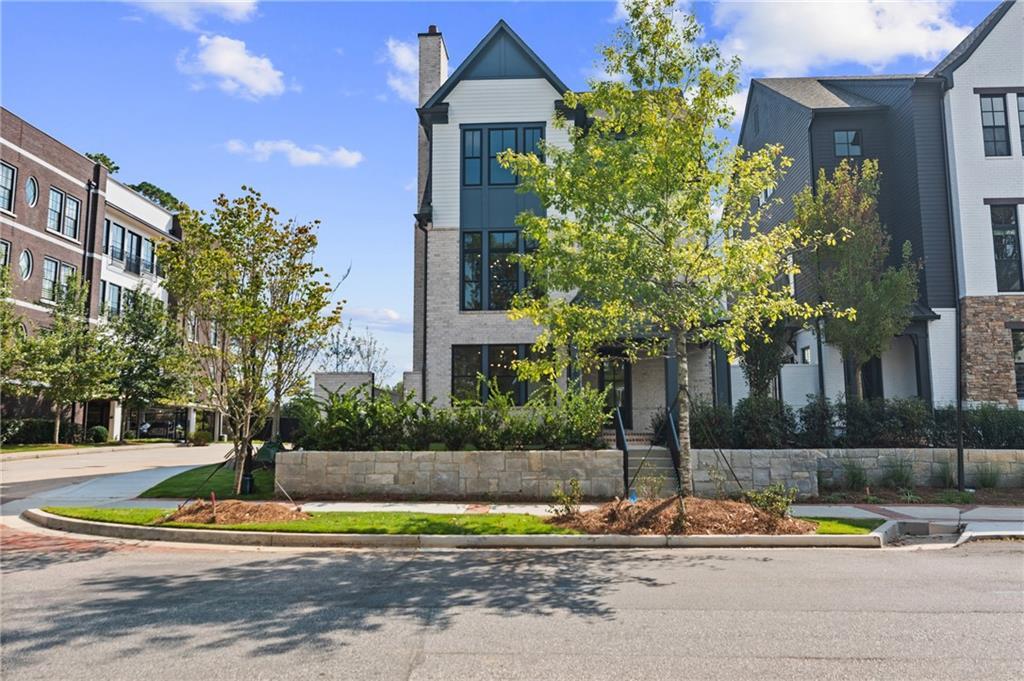 2285 Park Walke Dr., Alpharetta, GA 30009