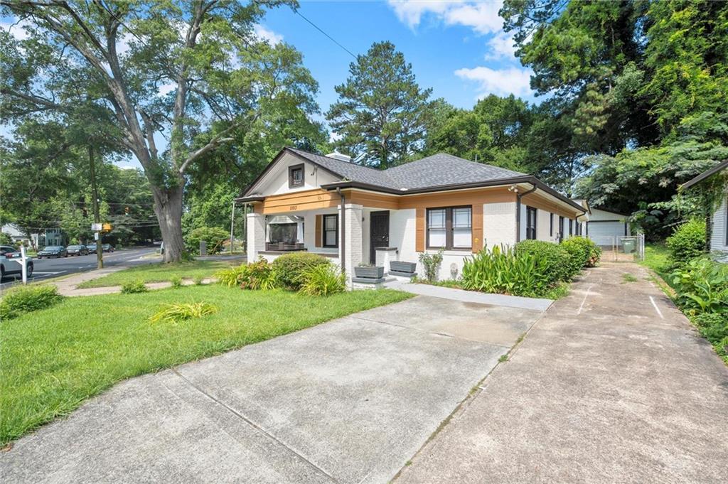 1003 Cascade Rd., Atlanta, GA 30311